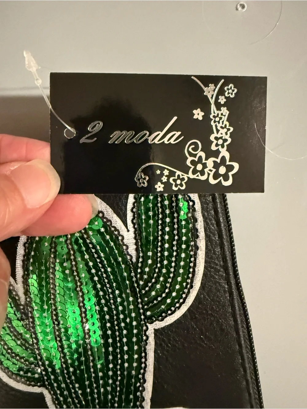 Black Sequin Cactus Wristlet Clutch - Green & Orange